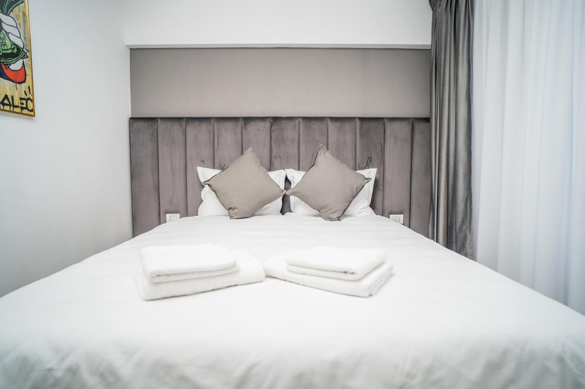 Appartamento Location - Contemporary Parliament View - 2br Bucarest